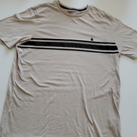 Volcom Basic Tee - Picture 2 of 4